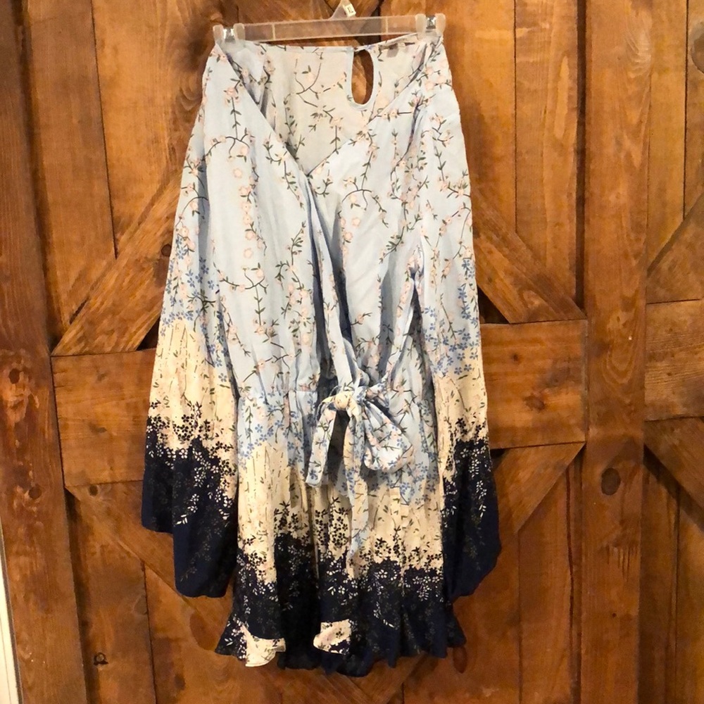 Floral blue romper size small